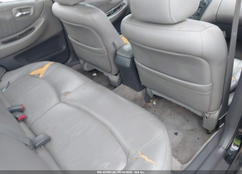 2001 HONDA ACCORD 3.0 EX VIN: 1HGCG16591A035828