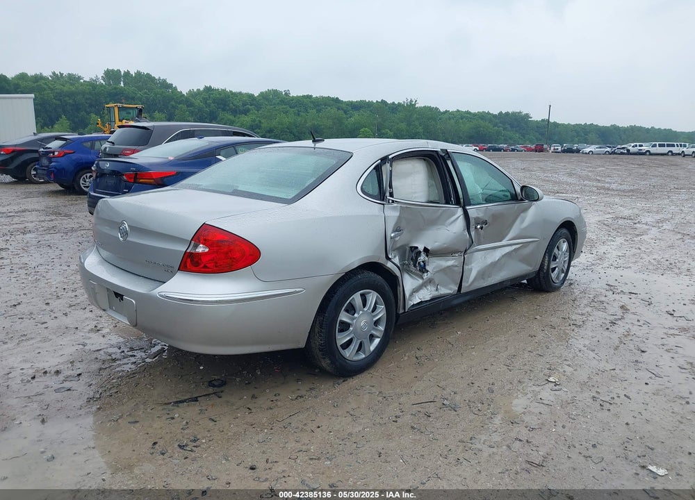 2008 BUICK LACROSSE VIN: 2G4WC582981169384
