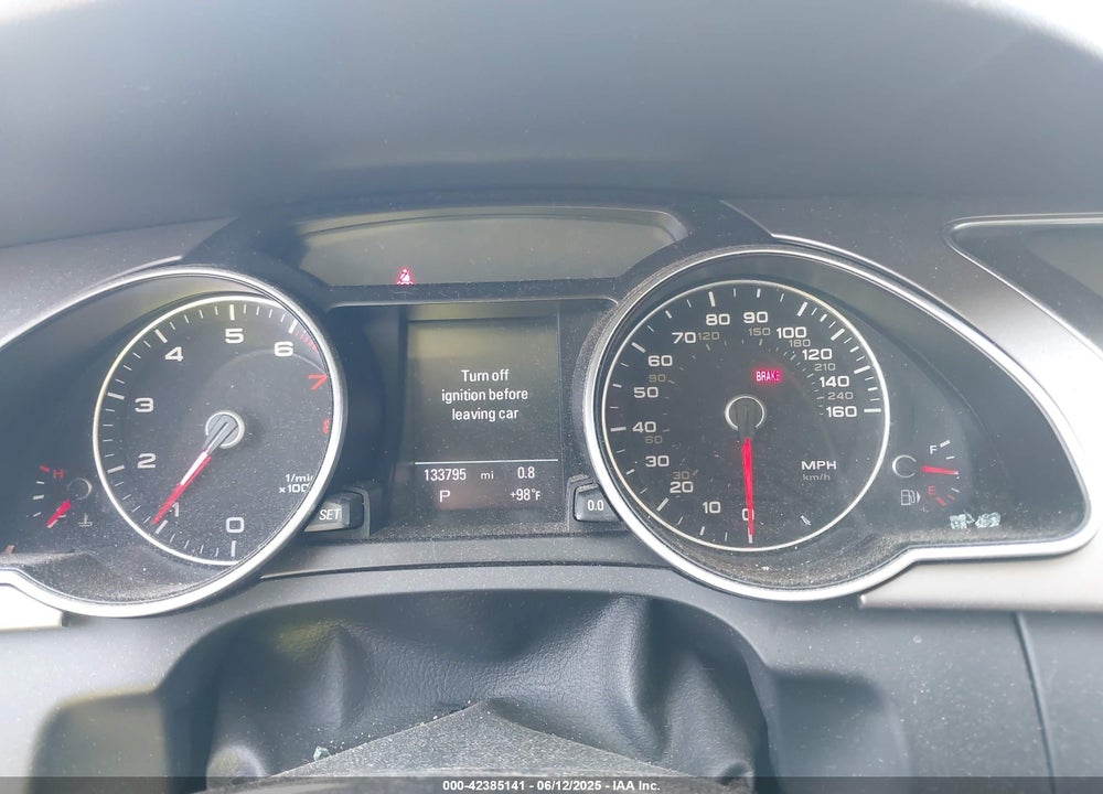 2013 AUDI A5 2.0T PREMIUM VIN: WAULFAFR2DA035563