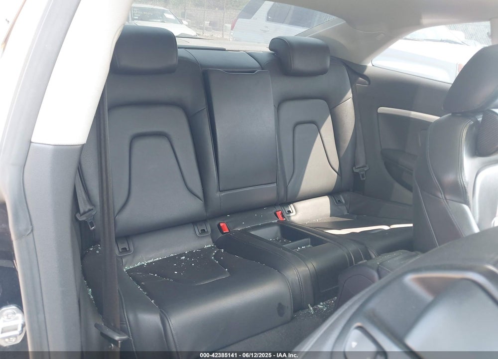 2013 AUDI A5 2.0T PREMIUM VIN: WAULFAFR2DA035563