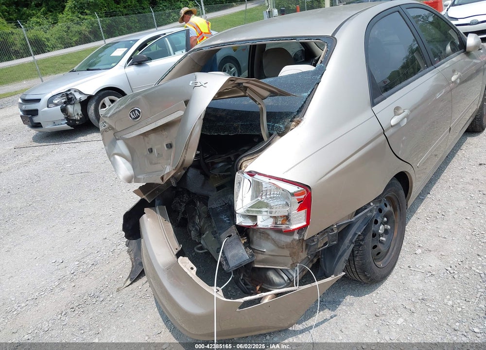2008 KIA SPECTRA EX VIN: KNAFE121685526667