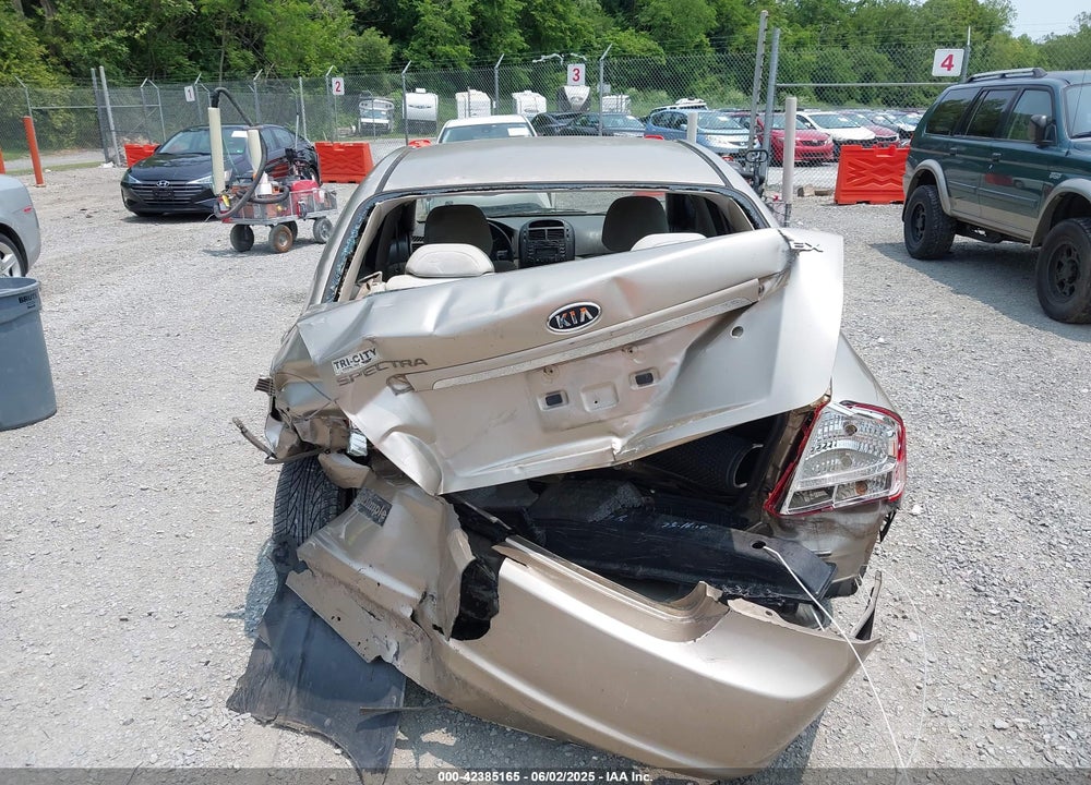 2008 KIA SPECTRA EX VIN: KNAFE121685526667