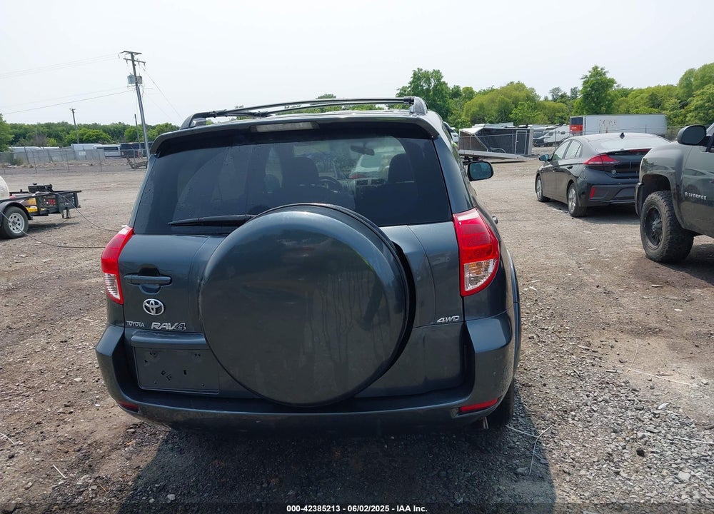 2007 TOYOTA RAV4 VIN: JTMBD32V775093586