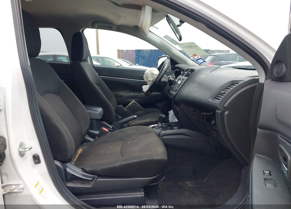 2016 MITSUBISHI OUTLANDER SPORT VIN: JA4AP3AU8GZ049563