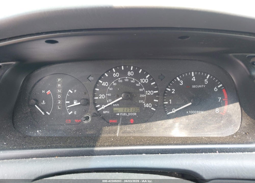 2001 TOYOTA CAMRY XLE VIN: JT2BG28K110541221