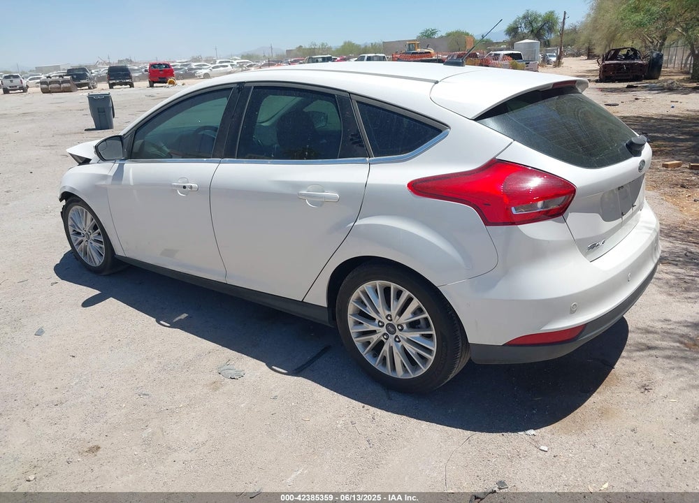 2016 FORD FOCUS VIN: 1FADP3N27GL319497