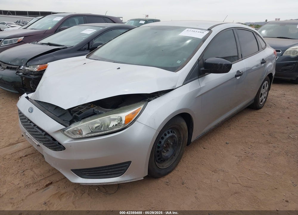 2016 FORD FOCUS VIN: 1FADP3E20GL281515