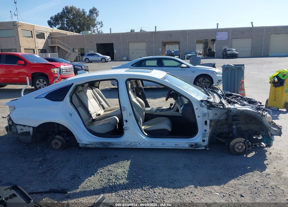 2018 HONDA ACCORD VIN: 1HGCV1F56JA047361