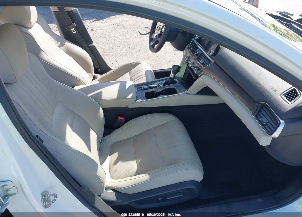 2018 HONDA ACCORD VIN: 1HGCV1F56JA047361