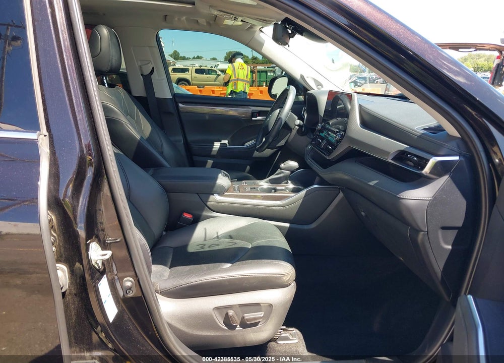 2020 TOYOTA HIGHLANDER VIN: 5TDEBRCH6LS010197