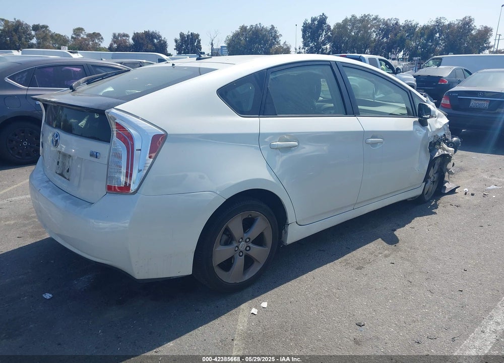 2015 TOYOTA PRIUS VIN: JTDKN3DU0F0401002