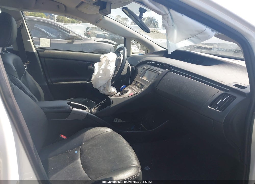 2015 TOYOTA PRIUS VIN: JTDKN3DU0F0401002