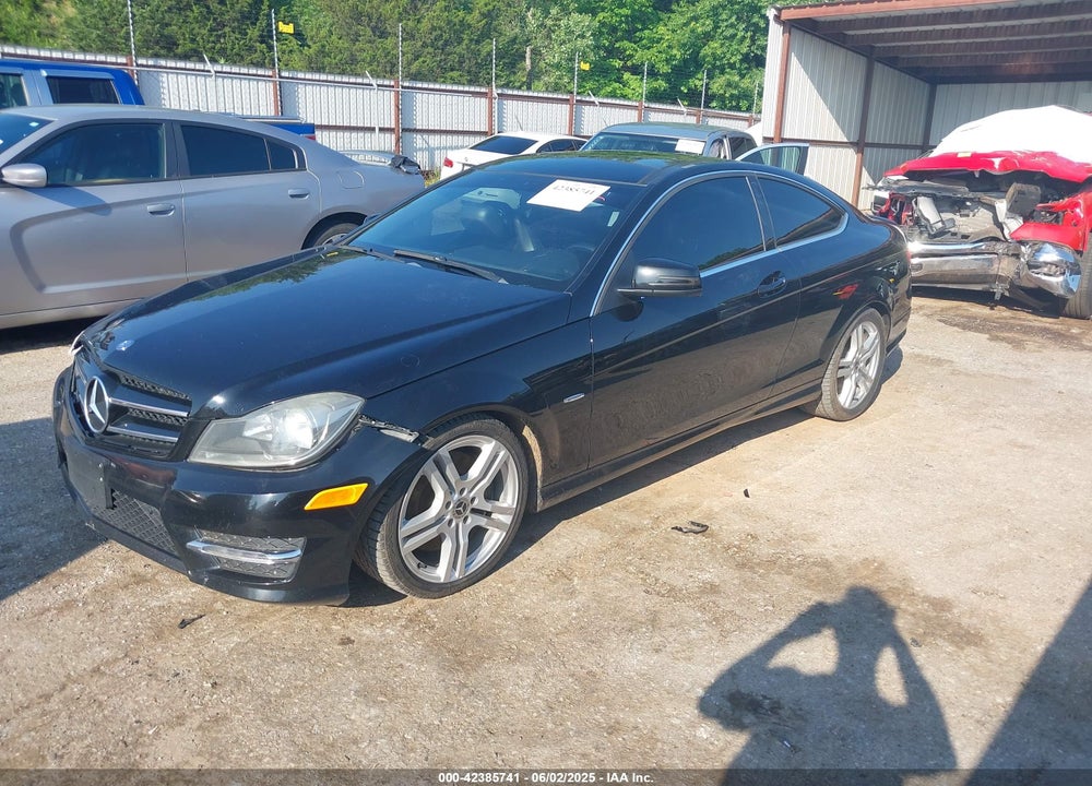 2014 MERCEDES-BENZ C 250 VIN: WDDGJ4HB0EG272447