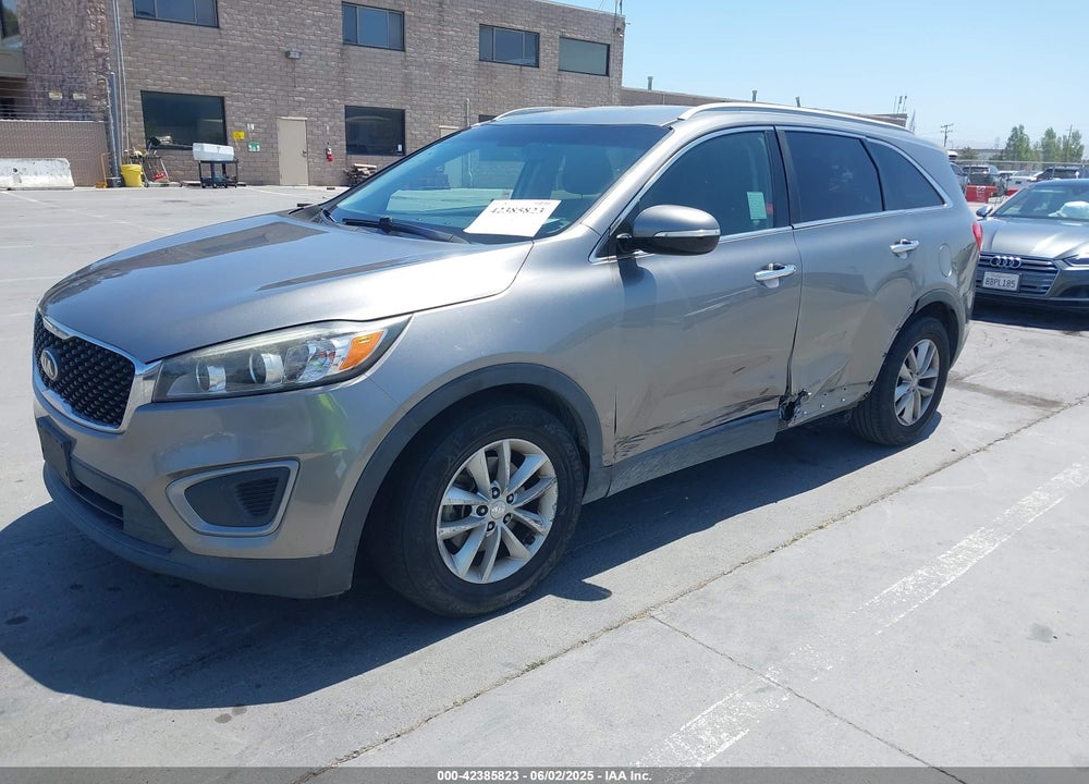 2016 KIA SORENTO 3.3L LX VIN: 5XYPG4A51GG077296