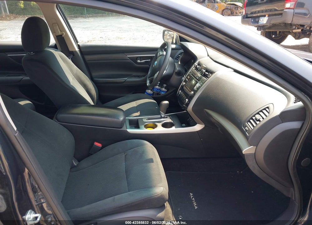 2015 NISSAN ALTIMA VIN: 1N4AL3AP7FN902090