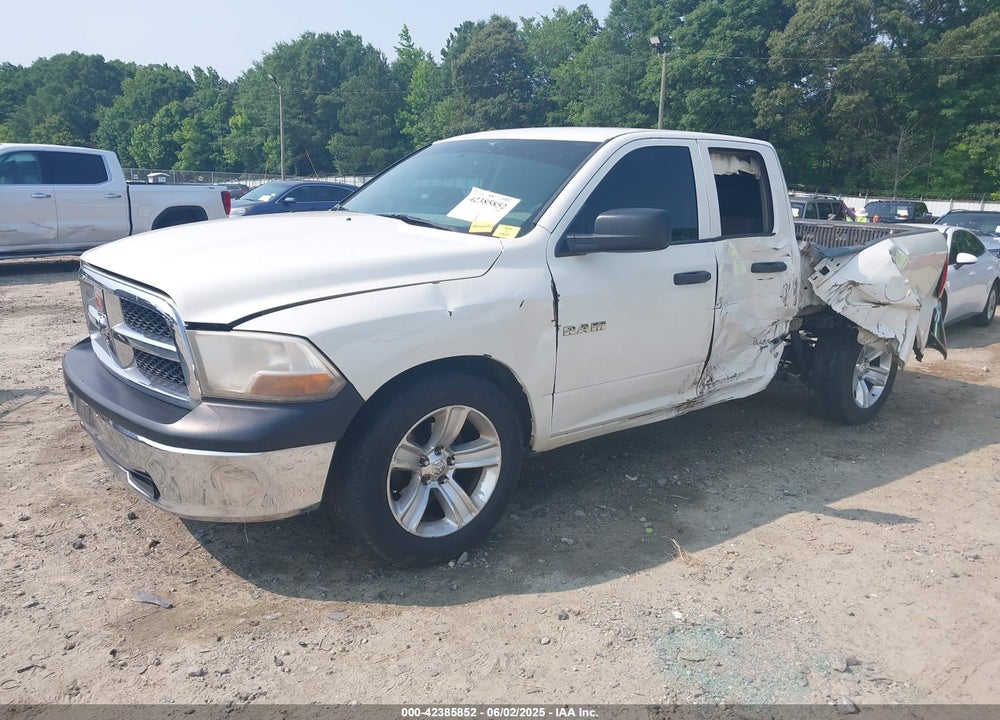 2009 DODGE RAM 1500 VIN: 1D3HB18P29S732322