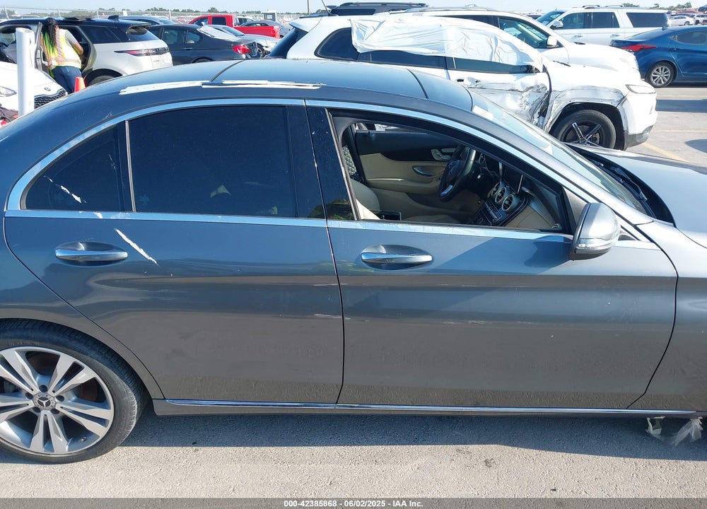 2018 MERCEDES-BENZ C 300 VIN: WDDWF4JB7JR310553