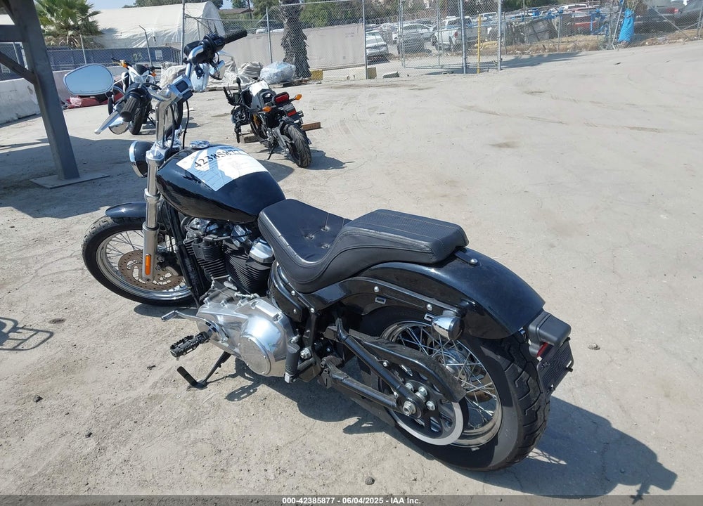 2020 HARLEY-DAVIDSON FXST VIN: 1HD1BVJ23LB077285