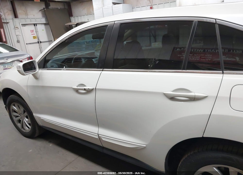 2018 ACURA RDX VIN: 5J8TB3H38JL011983