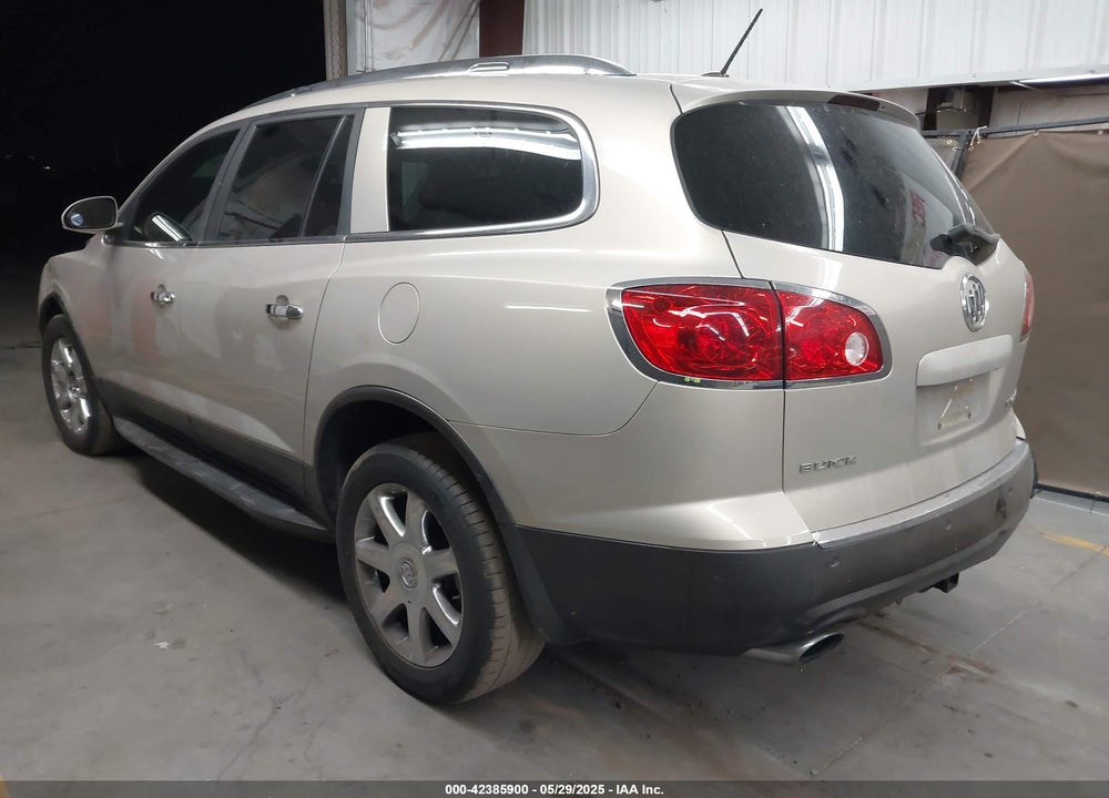 2008 BUICK ENCLAVE CXL VIN: 5GAER23788J105022