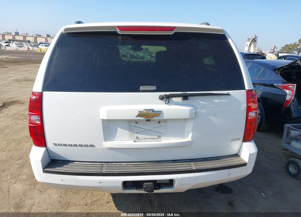 2008 CHEVROLET SUBURBAN 1500 VIN: 1GNFC16J68R239915