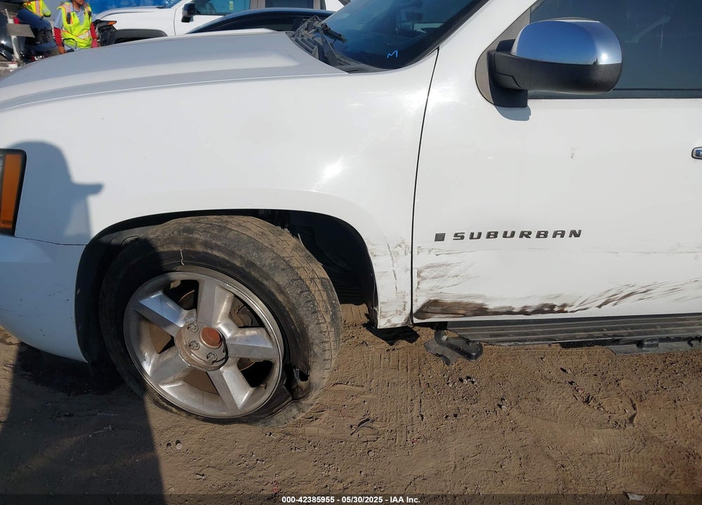2008 CHEVROLET SUBURBAN 1500 VIN: 1GNFC16J68R239915