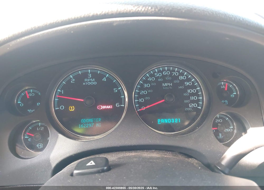 2008 CHEVROLET SUBURBAN 1500 VIN: 1GNFC16J68R239915