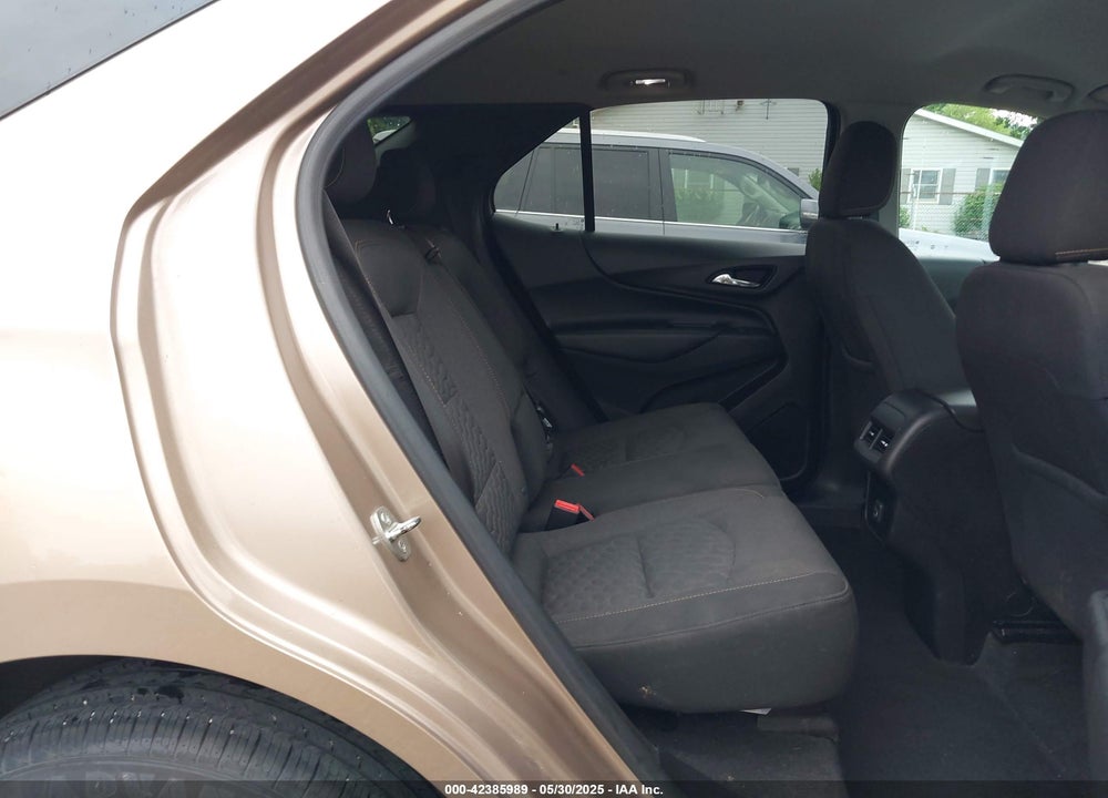 2019 CHEVROLET EQUINOX VIN: 2GNAXKEV4K6160044