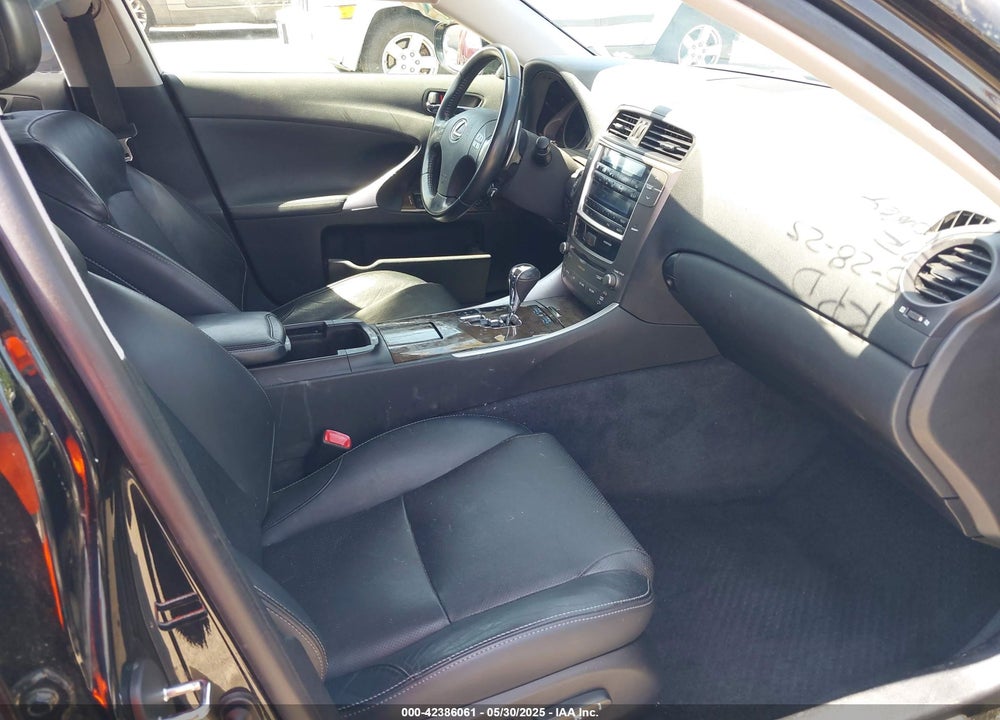 2010 LEXUS IS250 VIN: JTHBF5C27A5129048