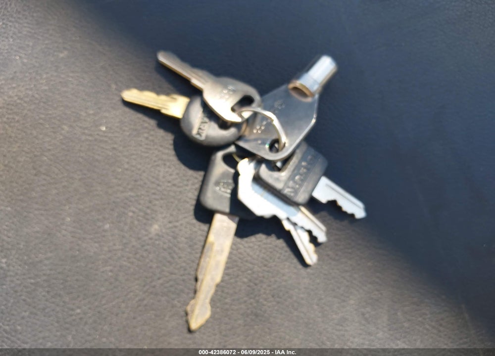 1999 FORD F550 SUPER DUTY STRIPPED CHASS VIN: 3FCNF53S4XJA24034