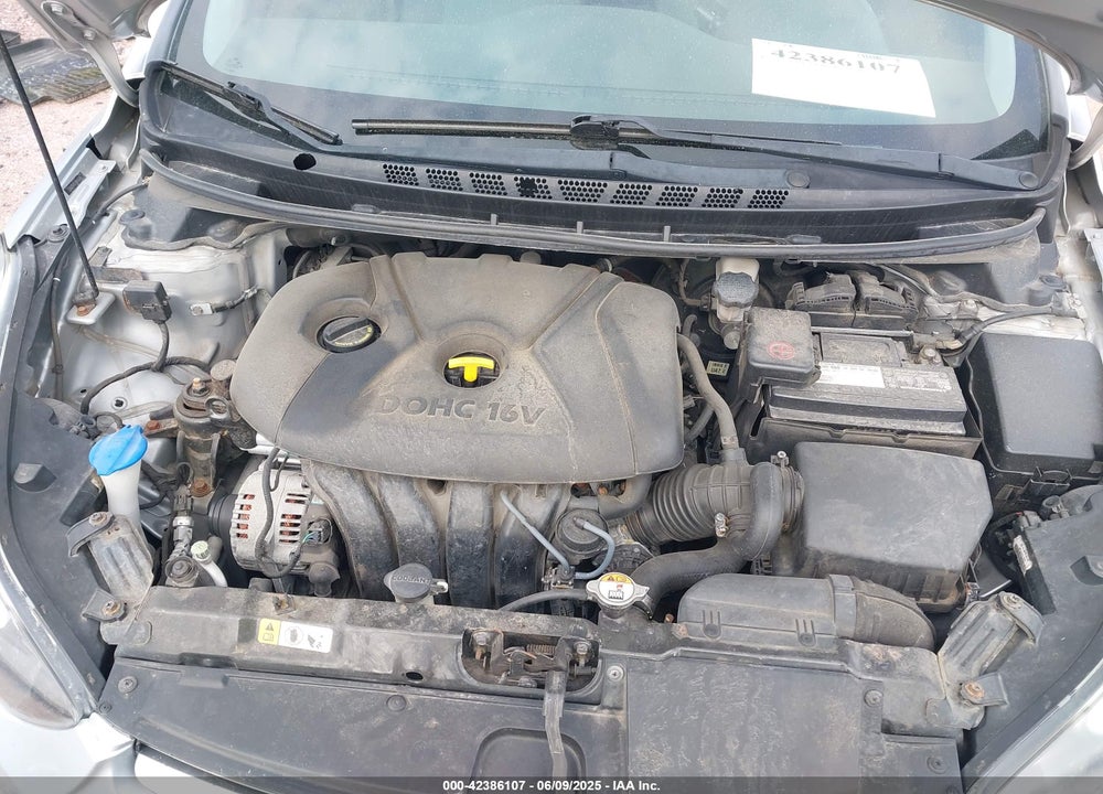 2014 HYUNDAI ELANTRA VIN: 5NPDH4AE1EH522612
