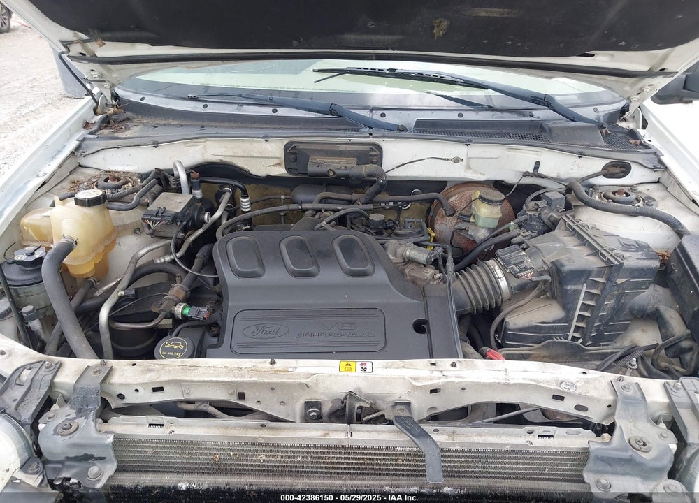 2003 FORD ESCAPE XLT VIN: 1FMYU93133KD21454
