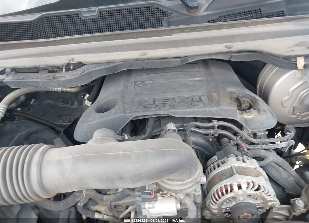 2019 RAM 1500 VIN: 1C6RREJT0KN916693