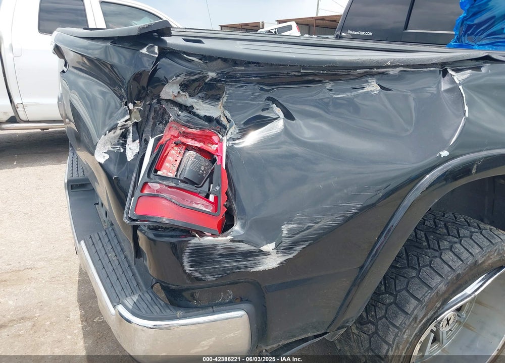 2019 RAM 1500 VIN: 1C6RREJT0KN916693