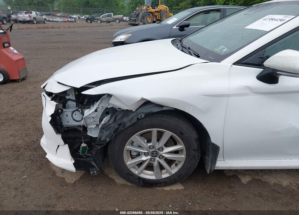 2025 TOYOTA CAMRY VIN: 4T1DAACKXSU587395
