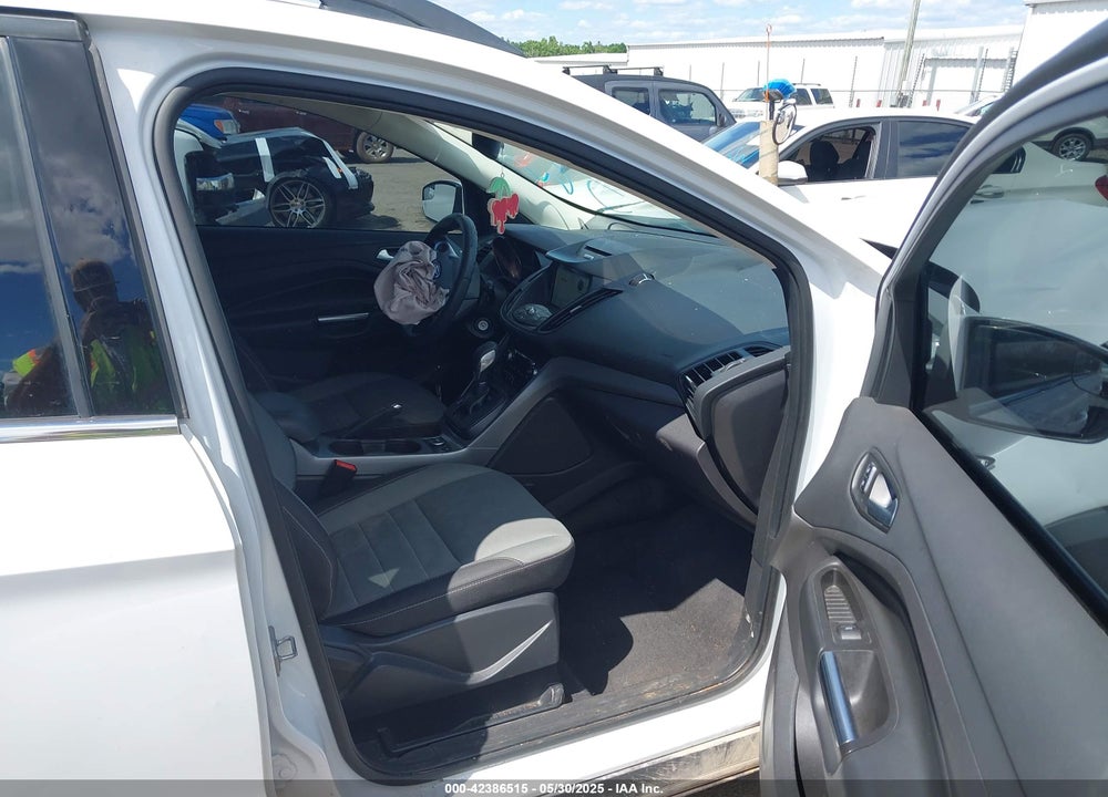 2016 FORD ESCAPE VIN: 1FMCU0GX1GUC55999