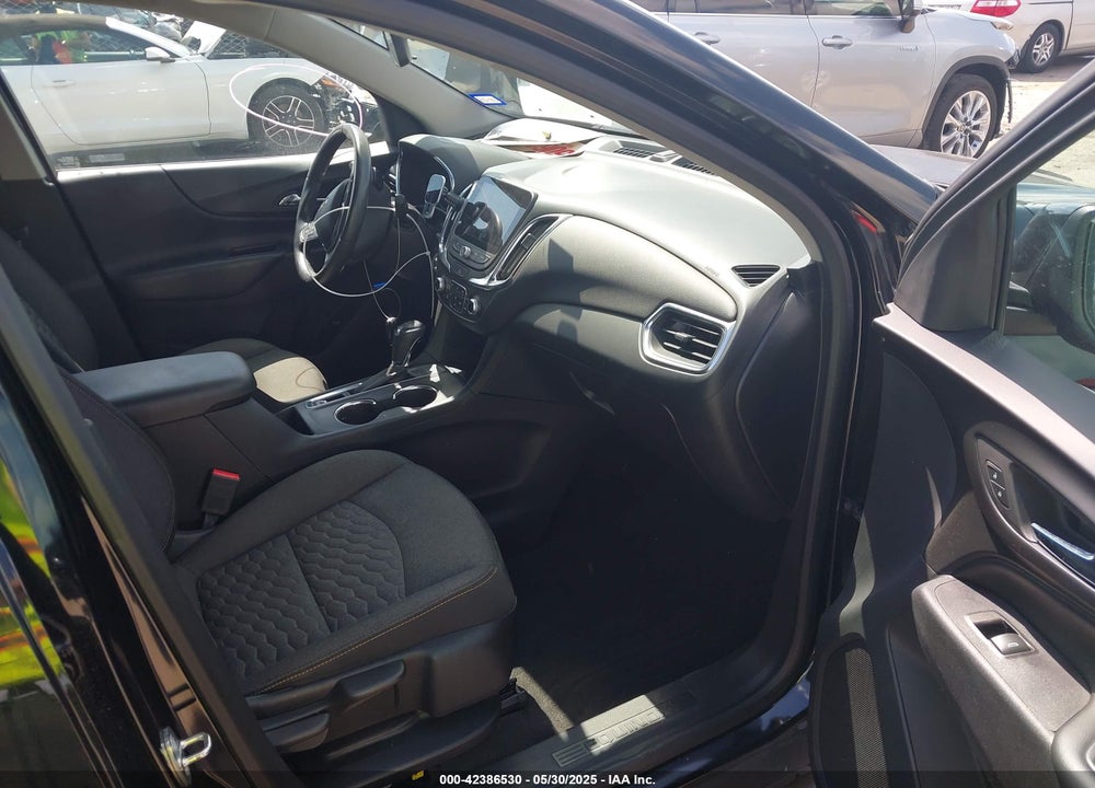 2019 CHEVROLET EQUINOX VIN: 2GNAXKEV9K6261127