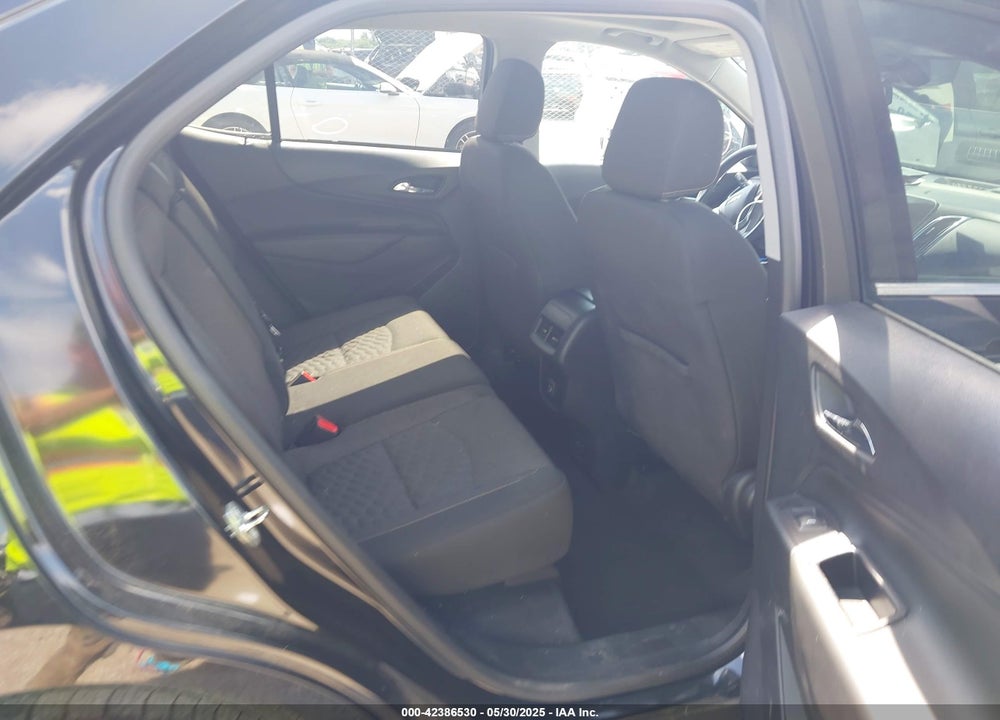 2019 CHEVROLET EQUINOX VIN: 2GNAXKEV9K6261127