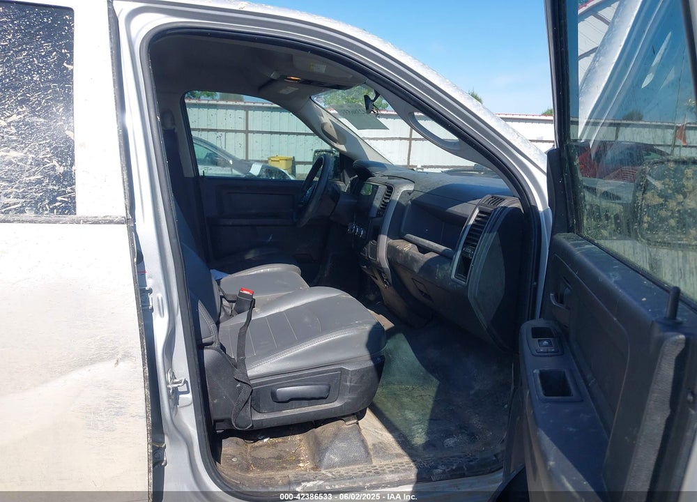 2017 RAM 1500 VIN: 1C6RR7FG9HS642427