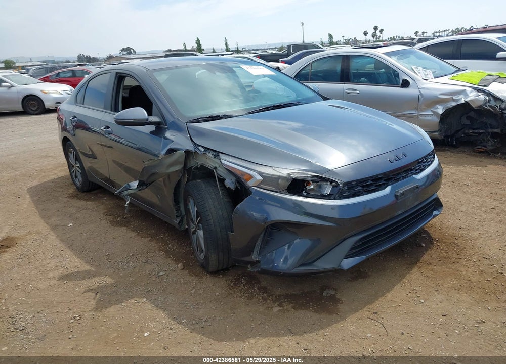 2023 KIA FORTE LXS VIN: 3KPF24AD3PE575711