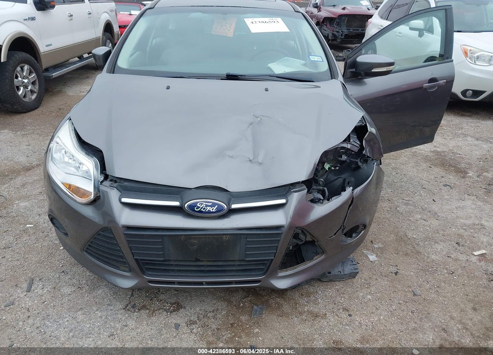 2014 FORD FOCUS SE VIN: 1FADP3K2XEL145197
