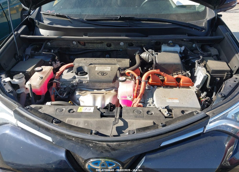 2018 TOYOTA RAV4 HYBRID LIMITED VIN: JTMDJREV2JD167395