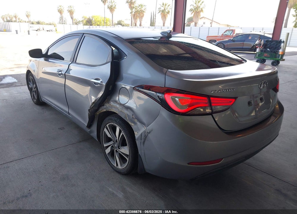 2015 HYUNDAI ELANTRA VIN: KMHDH4AE1FU258049