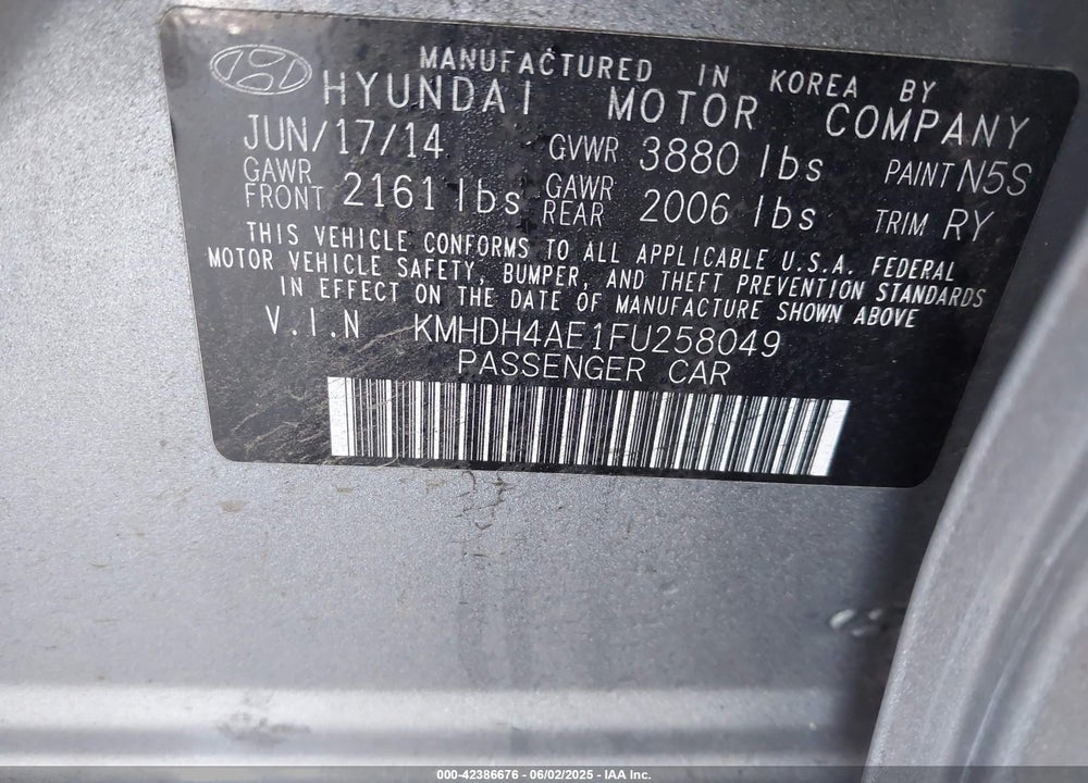 2015 HYUNDAI ELANTRA VIN: KMHDH4AE1FU258049