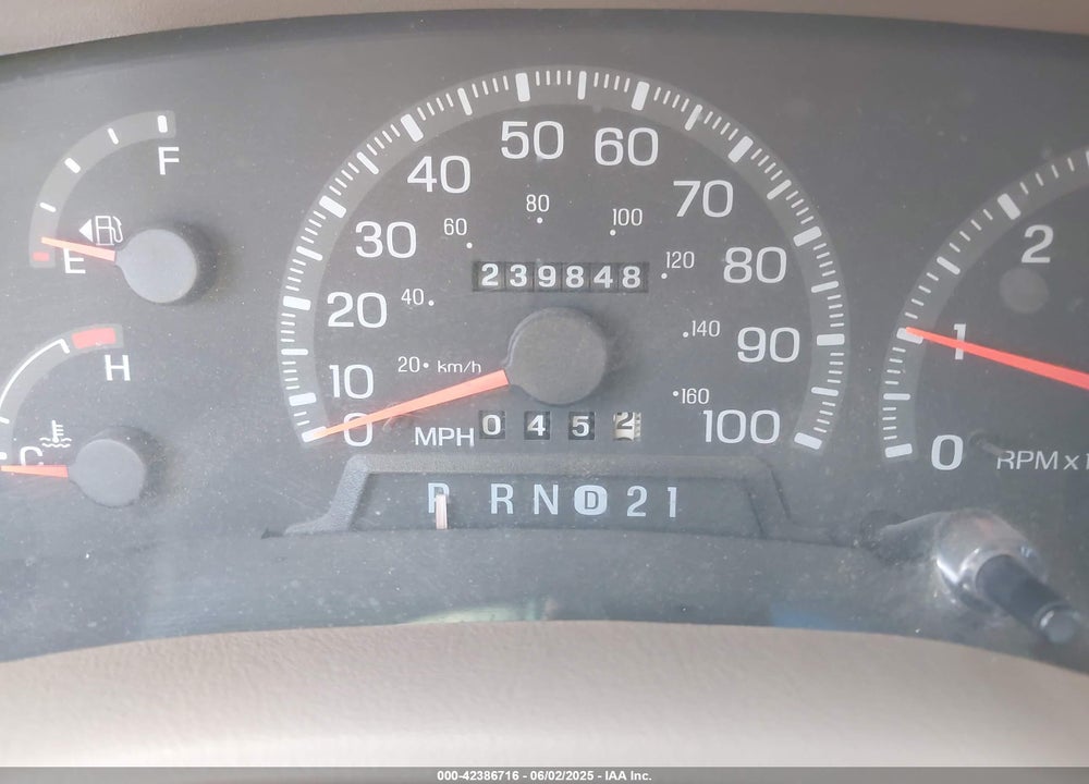 1998 FORD EXPEDITION EDDIE BAUER/XLT VIN: 1FMRU1762WLC11697