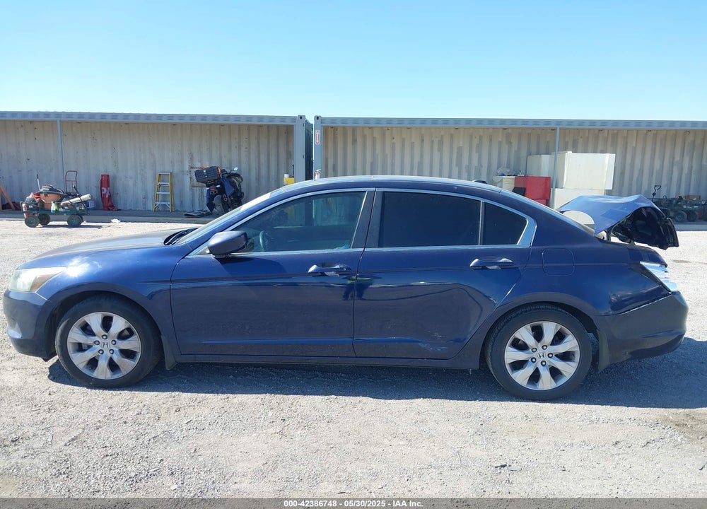2008 HONDA ACCORD VIN: 1HGCP26878A155914