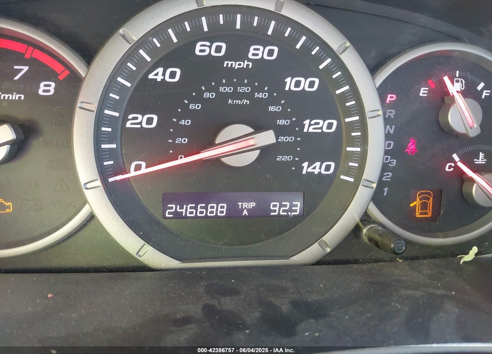2008 HONDA PILOT EX-L VIN: 5FNYF18628B015323