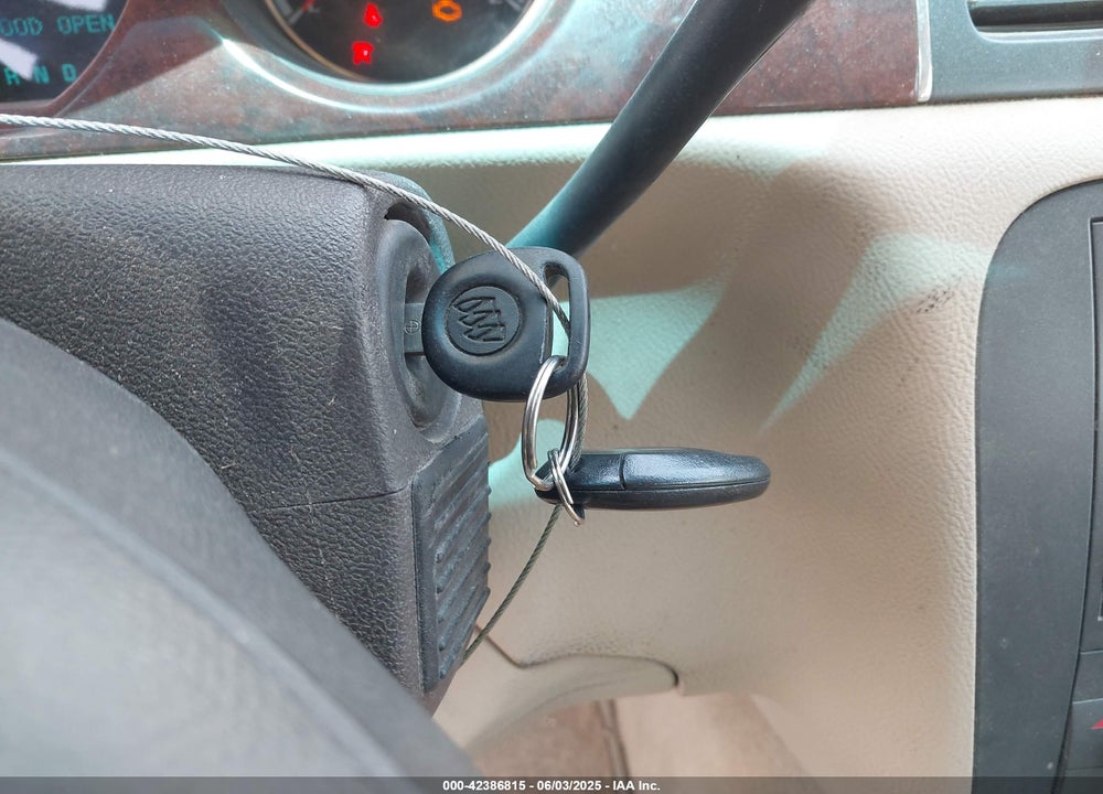 2008 BUICK LUCERNE VIN: 1G4HD57298U210432