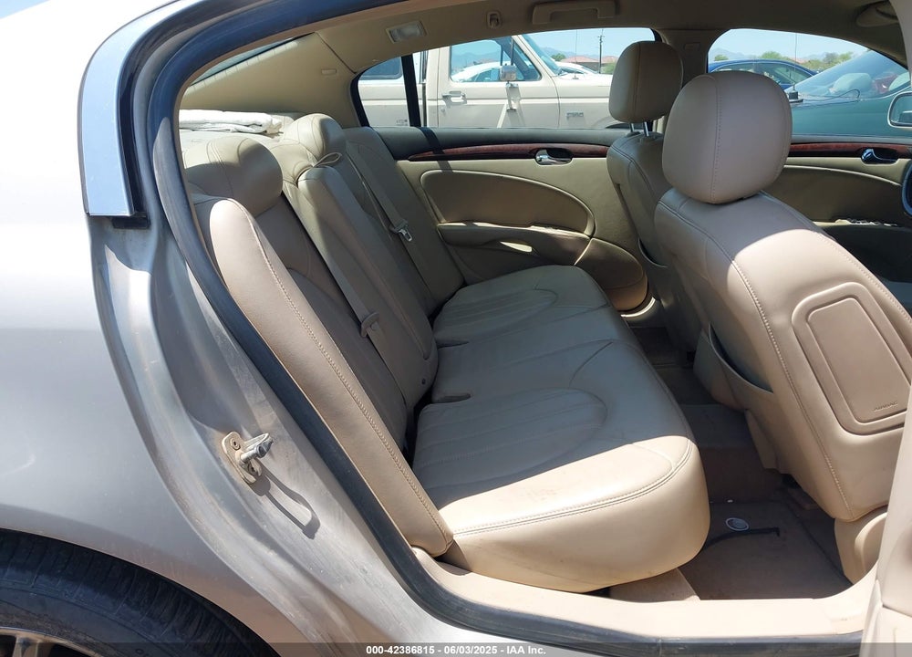 2008 BUICK LUCERNE VIN: 1G4HD57298U210432