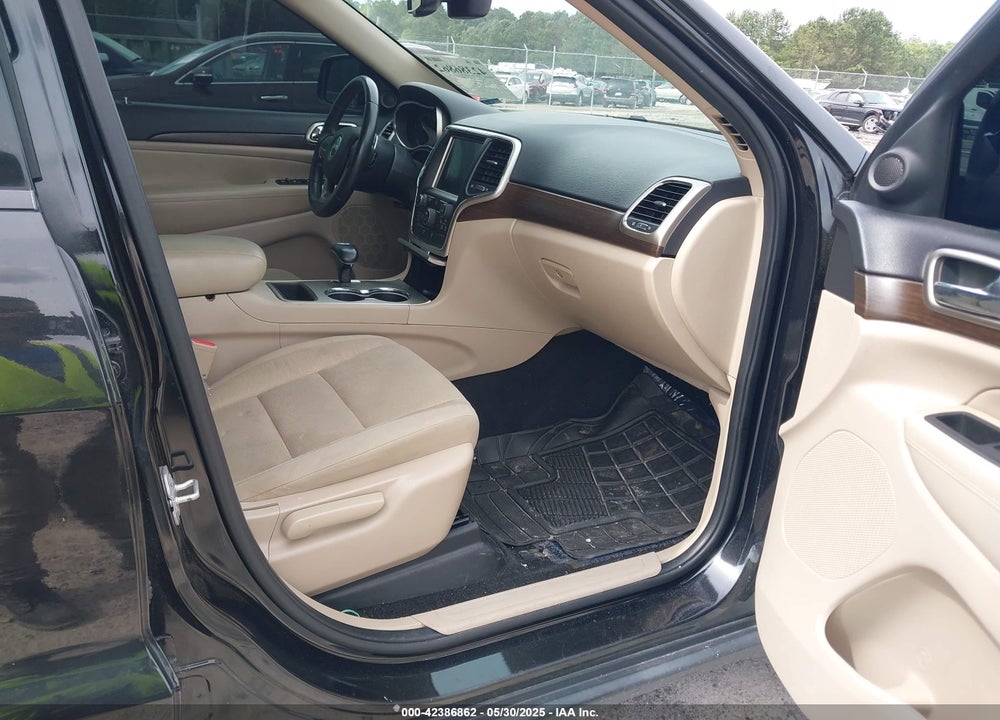 2015 JEEP GRAND CHEROKEE VIN: 1C4RJEAG5FC143806